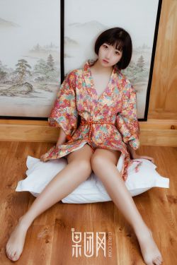 日系女生裸妆